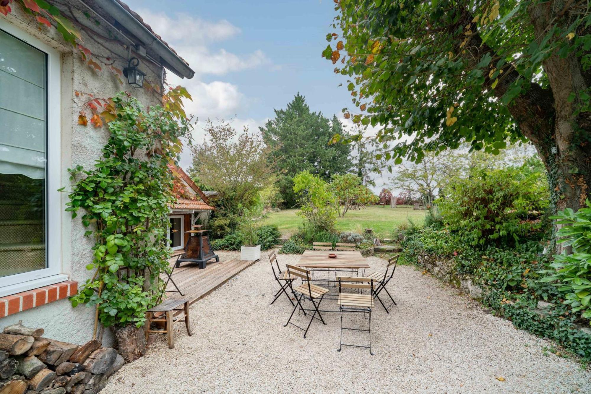 Grande Maison Creuzier - Villa 3 Chambres Et Jardin Extérieur photo